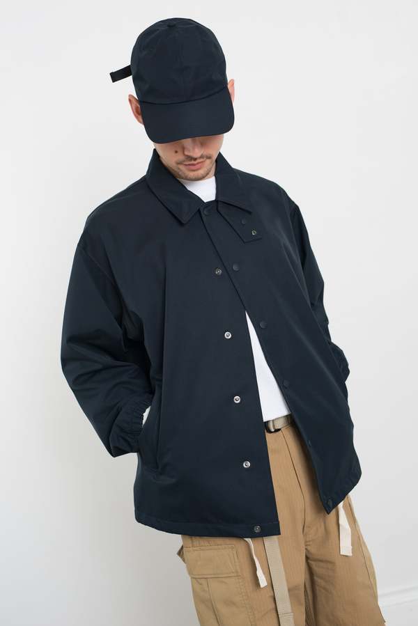 2L GORE-TEX Coach Jacket Navy | Garmentory