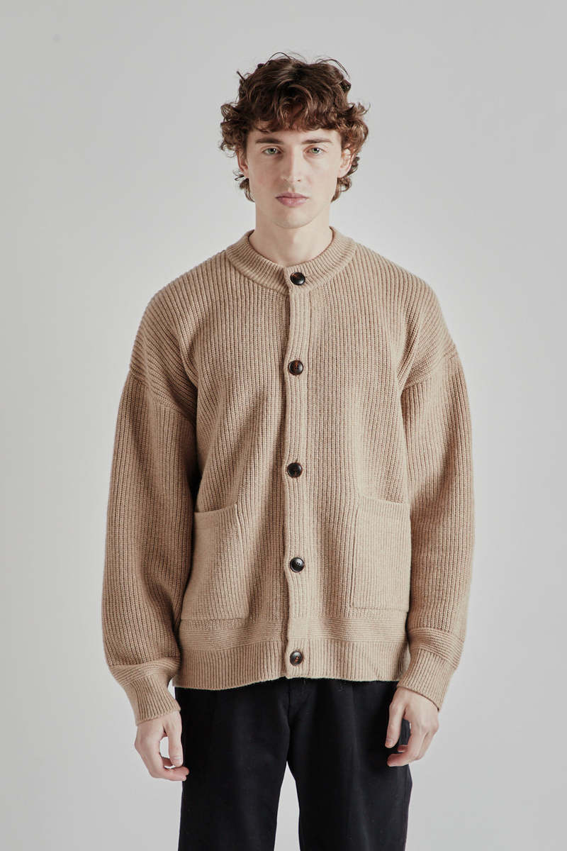 【MODERNIF】Wheat overfit cardigan Kaia V-Neck Wool Cardigan | Oatmeal | TOAST