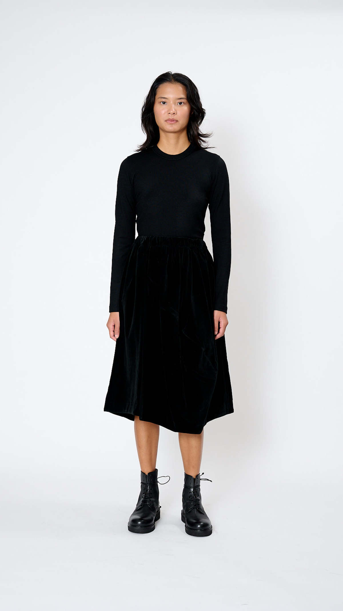 EASE MY MIND VELVET MIDI SKIRT