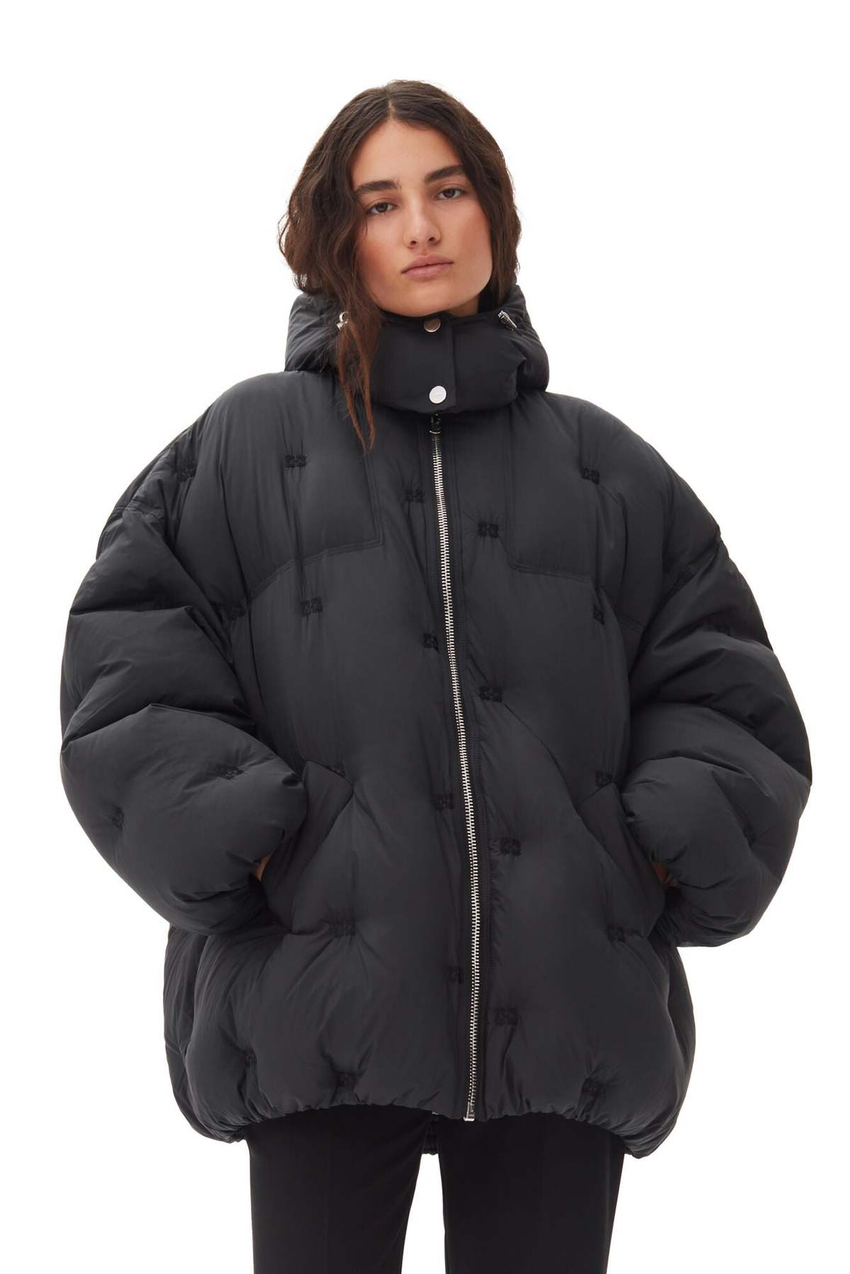 送料・関税込【GANNI】NYLON TECH PUFFER MIDI JACKET F9545 099 Black Black Midi Tech Puffer Jacket | GANNI US