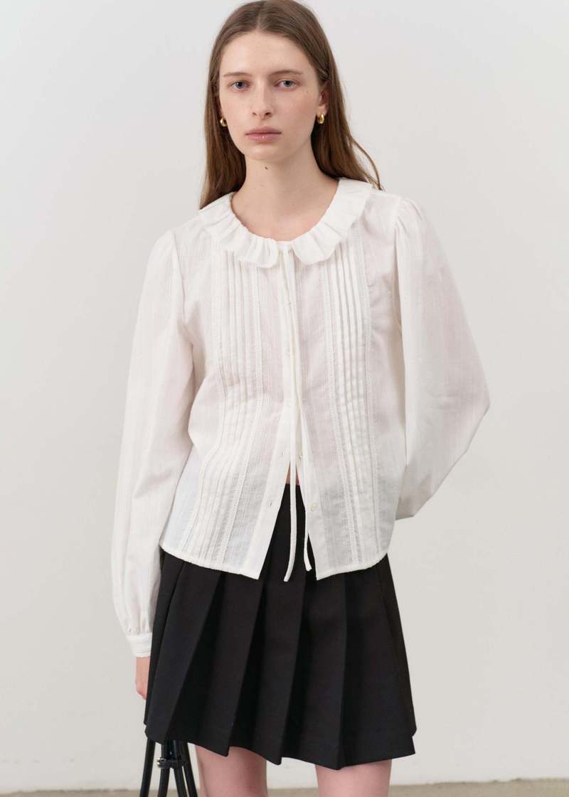 white ruffle lace blouse