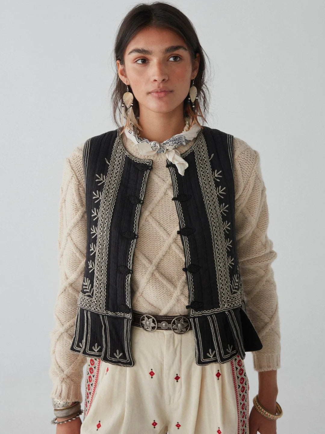 Maison Hotel Gabri Vest - Midnight | Garmentory