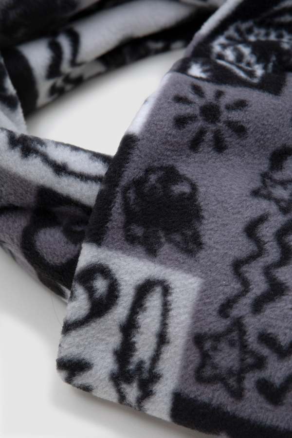 Manastash Bandana Fleece Muffler - Black | Garmentory