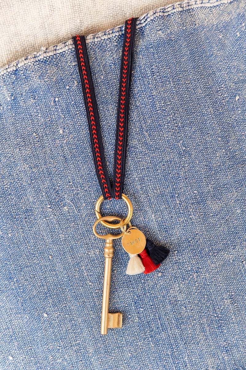 YOOMEE band zahra love keychain YOOMEE band zahra love keychain