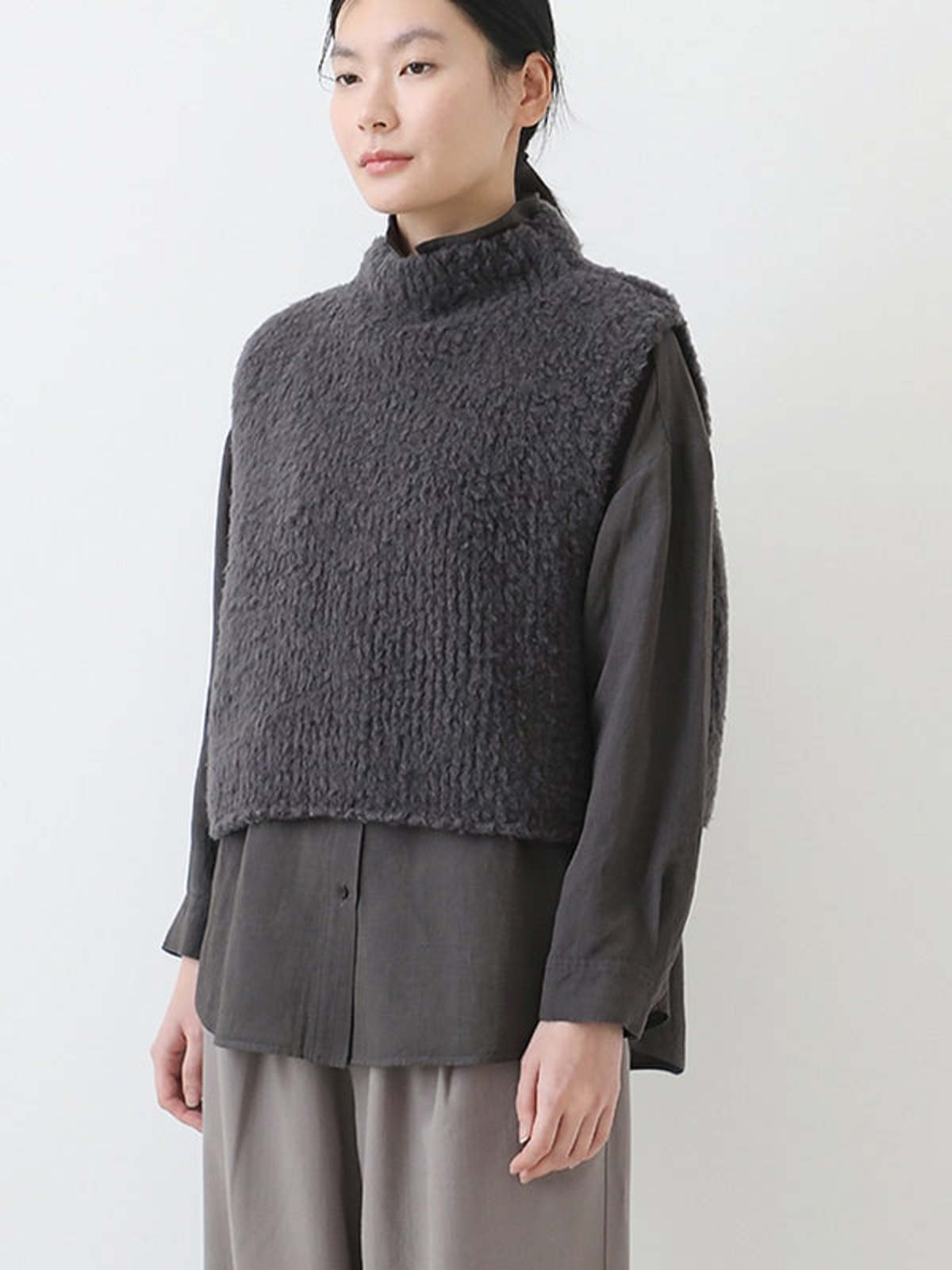 evam eva Alpaca Boa Vest - Sumi | Garmentory