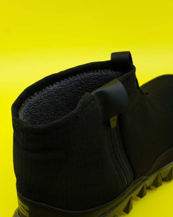 SALOMON Snowclog Mid Shoes - Black/Black/Black | Garmentory