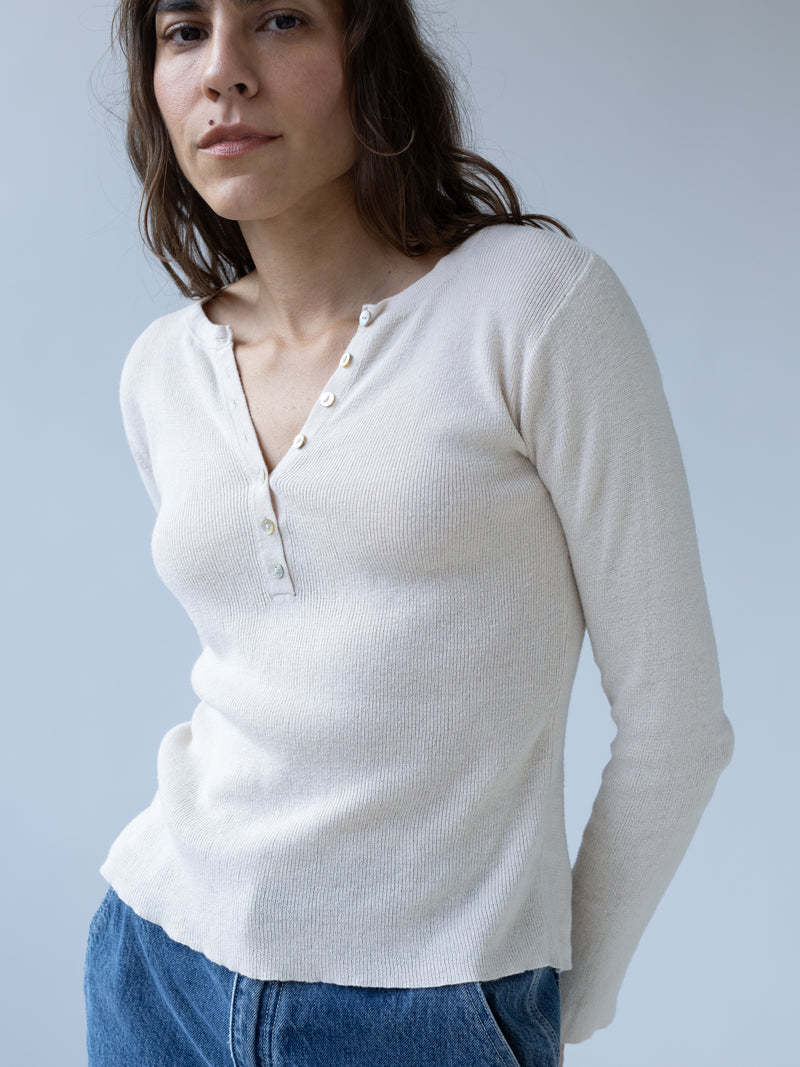 Shaina Mote Aki Henley - Salt Shaina Mote Aki Henley - Salt