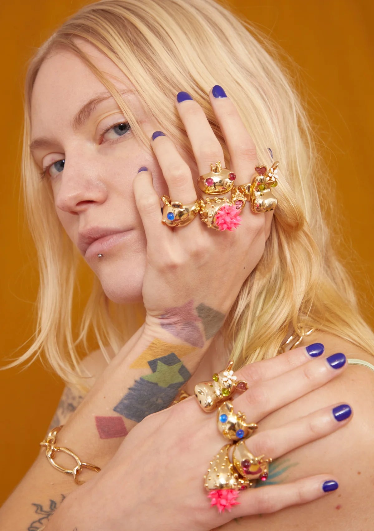 Collina Strada PRINCESS BEAR RING - GOLD/BLUE | Garmentory