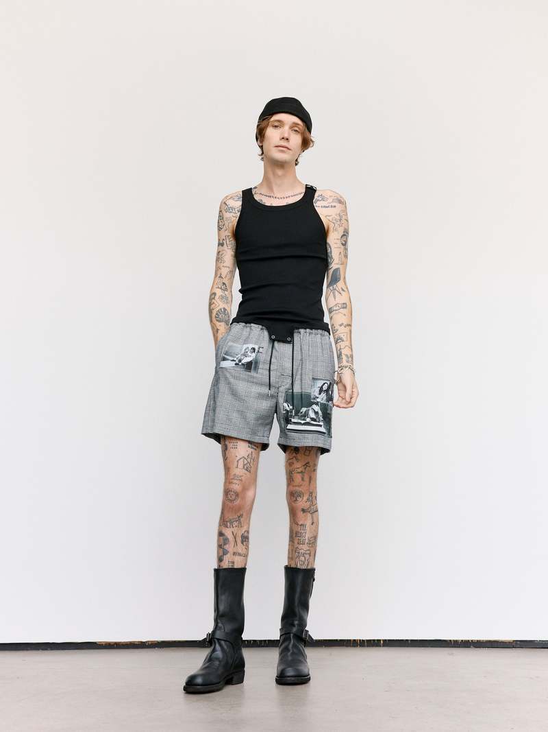 Darker Wavs Knit Romper With Long Sleeves - Off White