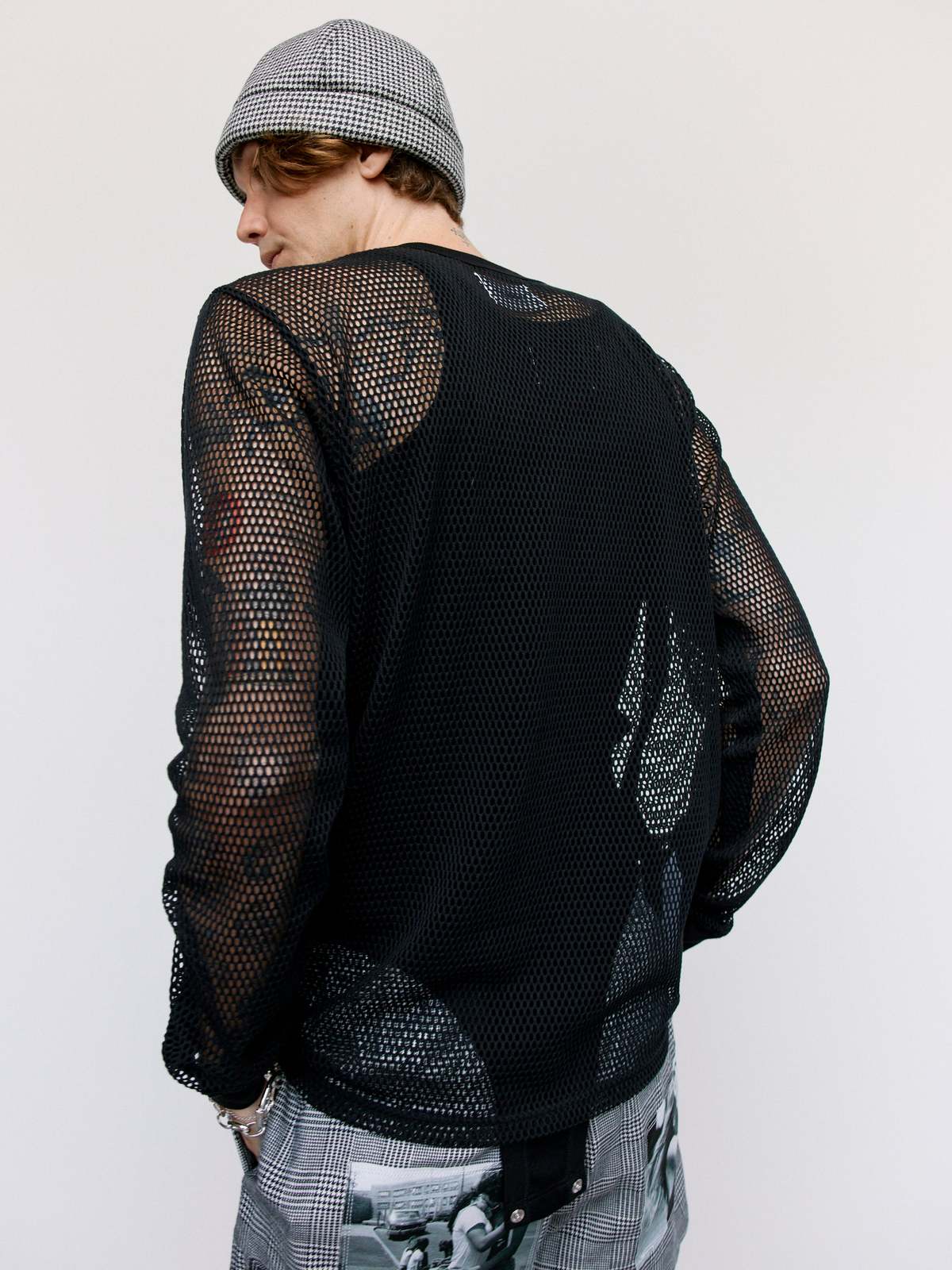 【TAKAHIROMIYASHITA TheSoloist.】 CREW NECK S TAKAHIROMIYASHITA The Soloist. Crewneck Mesh Shirt - Black