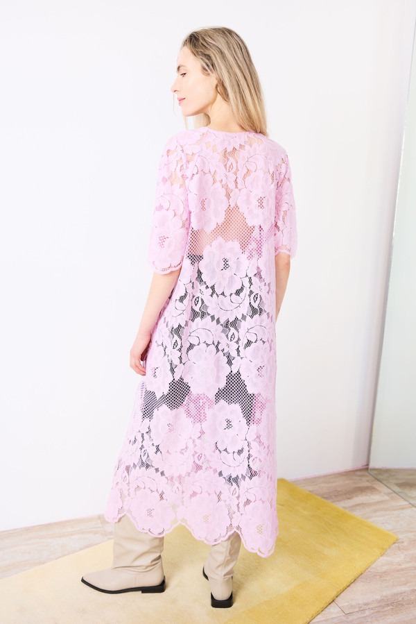 black lace cut out dress FEELIN MYSELF LACE CUTOUT MIDI DRESS – AKIRA main image 0