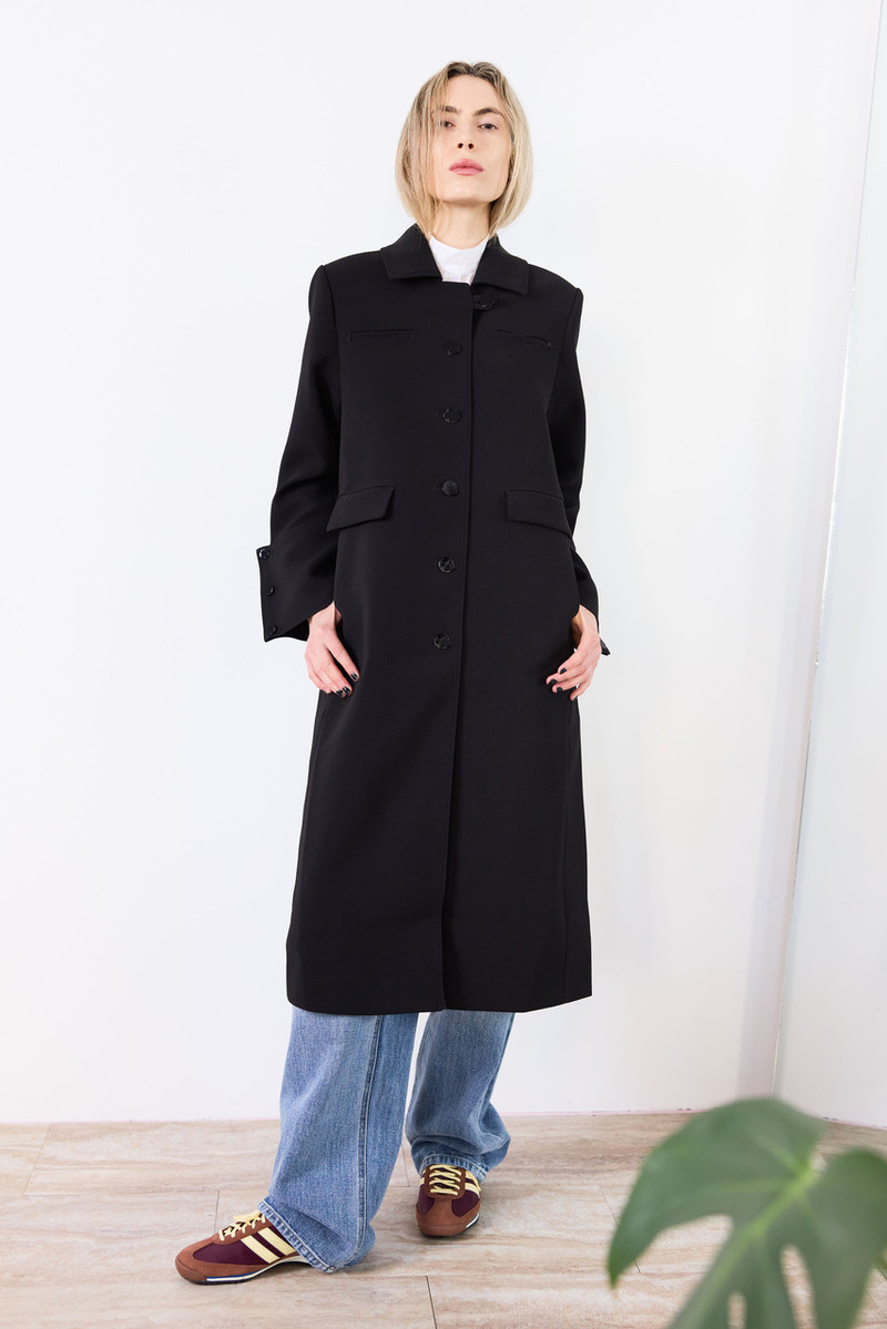 GANNI｜COATS (BLACK BONDED CREPE COAT (F9606 099)) Ganni Bonded Crepe Coat - Black - Women | F9606099 | thebs.com