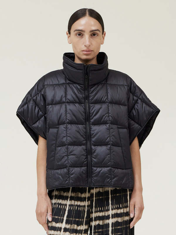 Grade & Gather Quilted Vest - Black | Garmentory