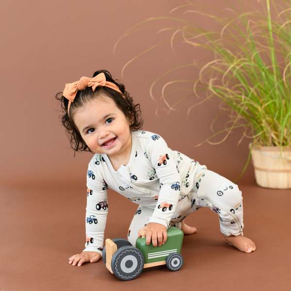 Kyte BABY Bamboo Zippered Romper - Tractor