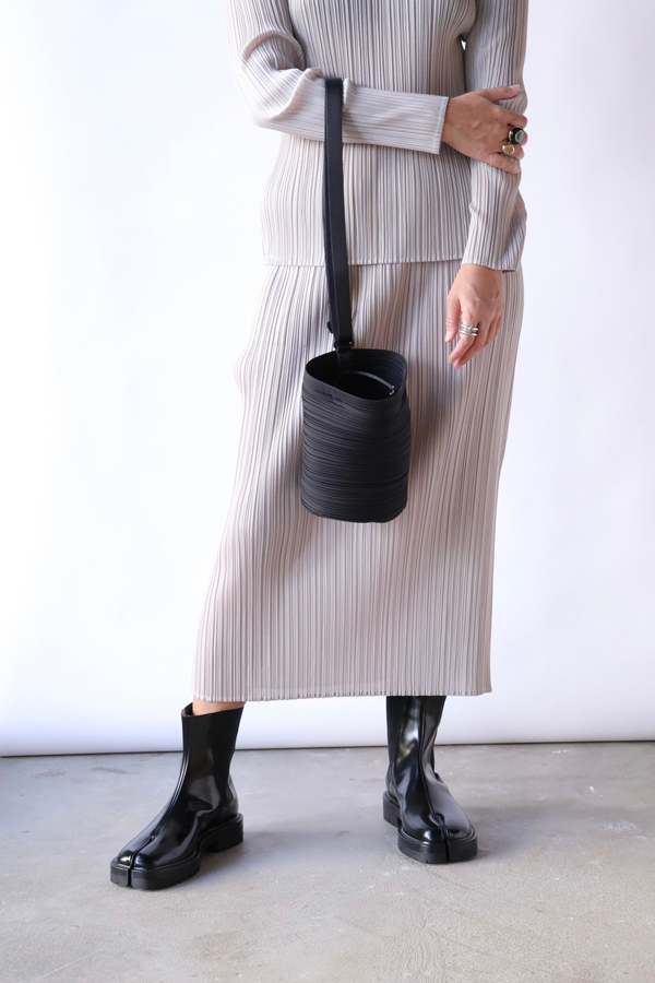Issey Miyake Warp Pleats Bag | Garmentory