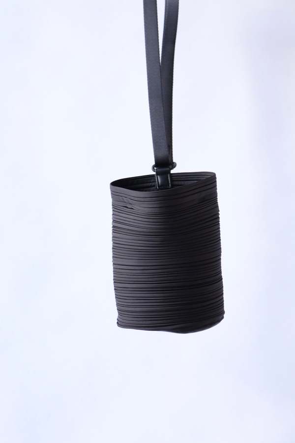 Issey Miyake Warp Pleats Bag | Garmentory