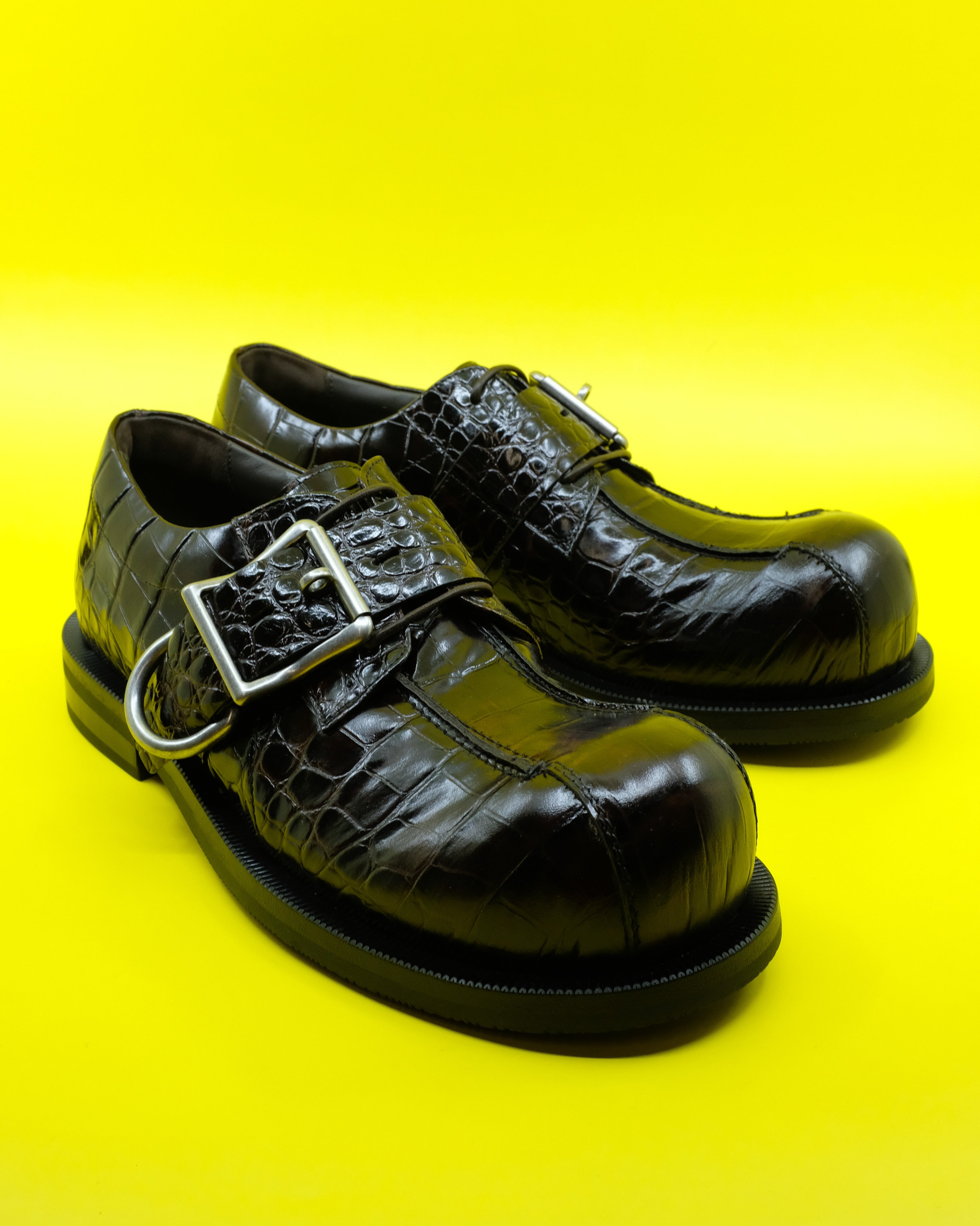 Martine Rose Brown Bulb Toe Croc Leather Loafers Shoes Martine Rose Bulb Toe Buckle Loafers in Garnet | SVD USA main image 2