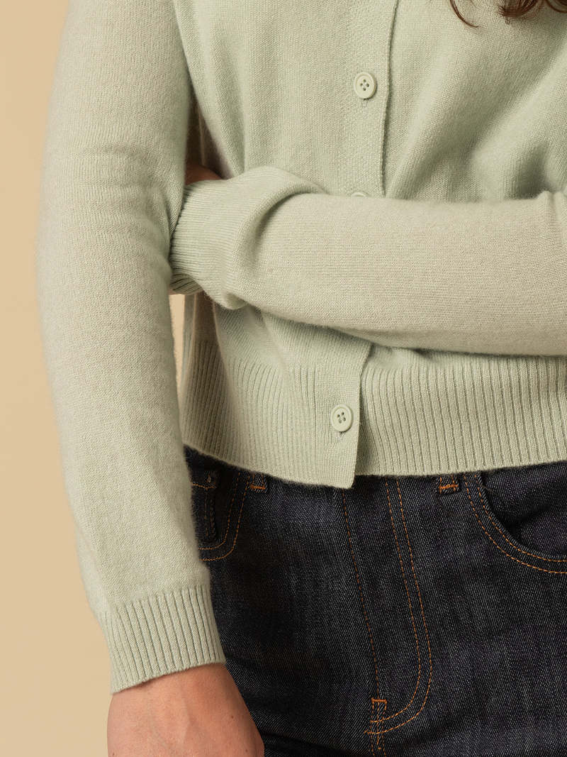 PURECASHMERE NYC Round Neck Cardigan - Pistachio