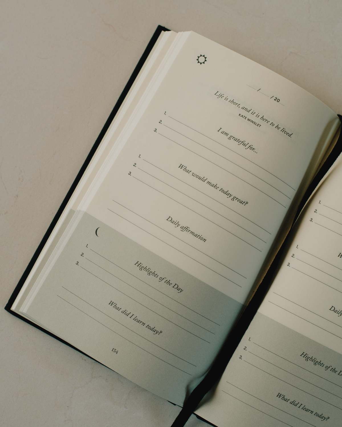 The Five Minute Journal Journal - Black - Image 2 of 4