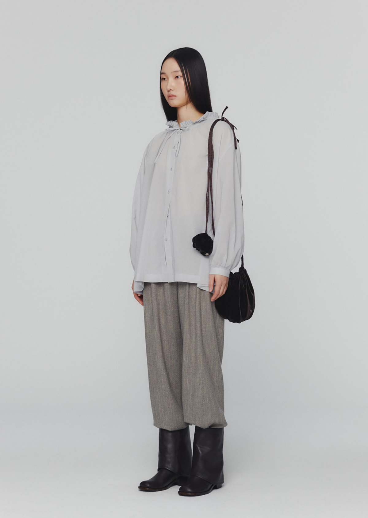 【AMOMENTO】24fw VELVET MINI BAG Amomento Velvet Mini Bag - Dark Brown | Garmentory