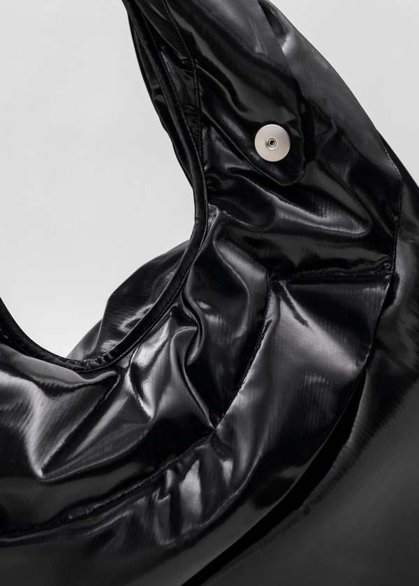 【OMAR AFRIDI】FOAMED LIDIA BAG BLACK Omar Afridi Black Lidia Tote Omar Afridi