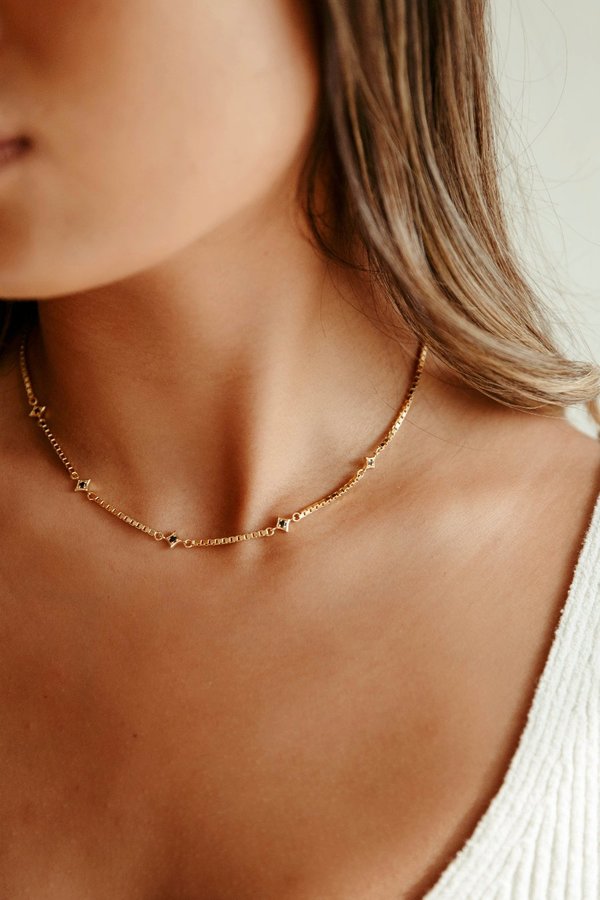 Sierra Winter Jewelry Stardust Necklace - Black Spinel