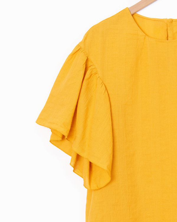 Pomandere Flutter Sleeve Top