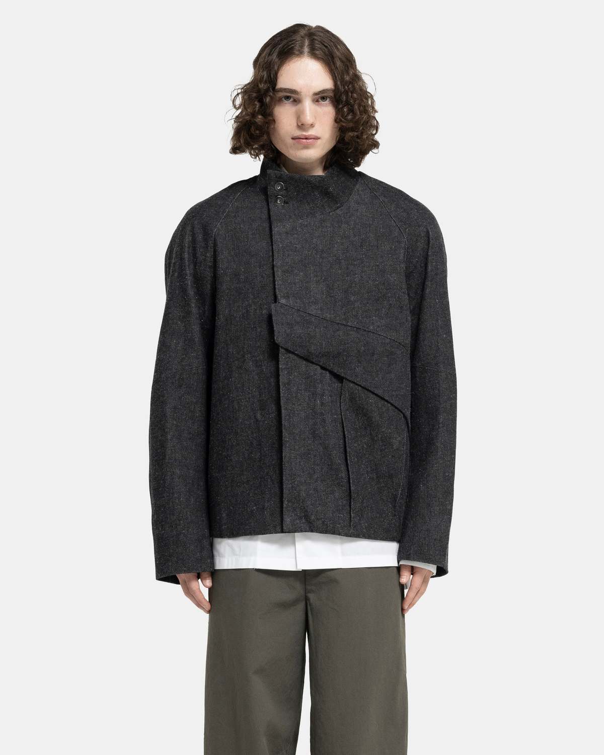 Vale-Stand-Collar-Jacket-in-
