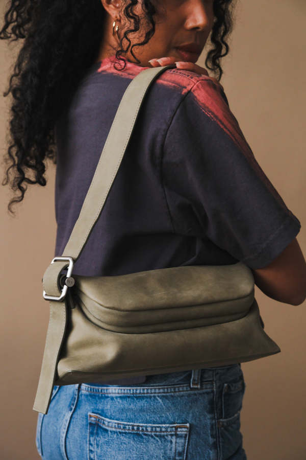 PECAN ボディバッグ OSOI OSOI オソイ ボディーバッグ bag brot カーキ色 OSOI BROT （CREAM ショルダーバッグ バッグ