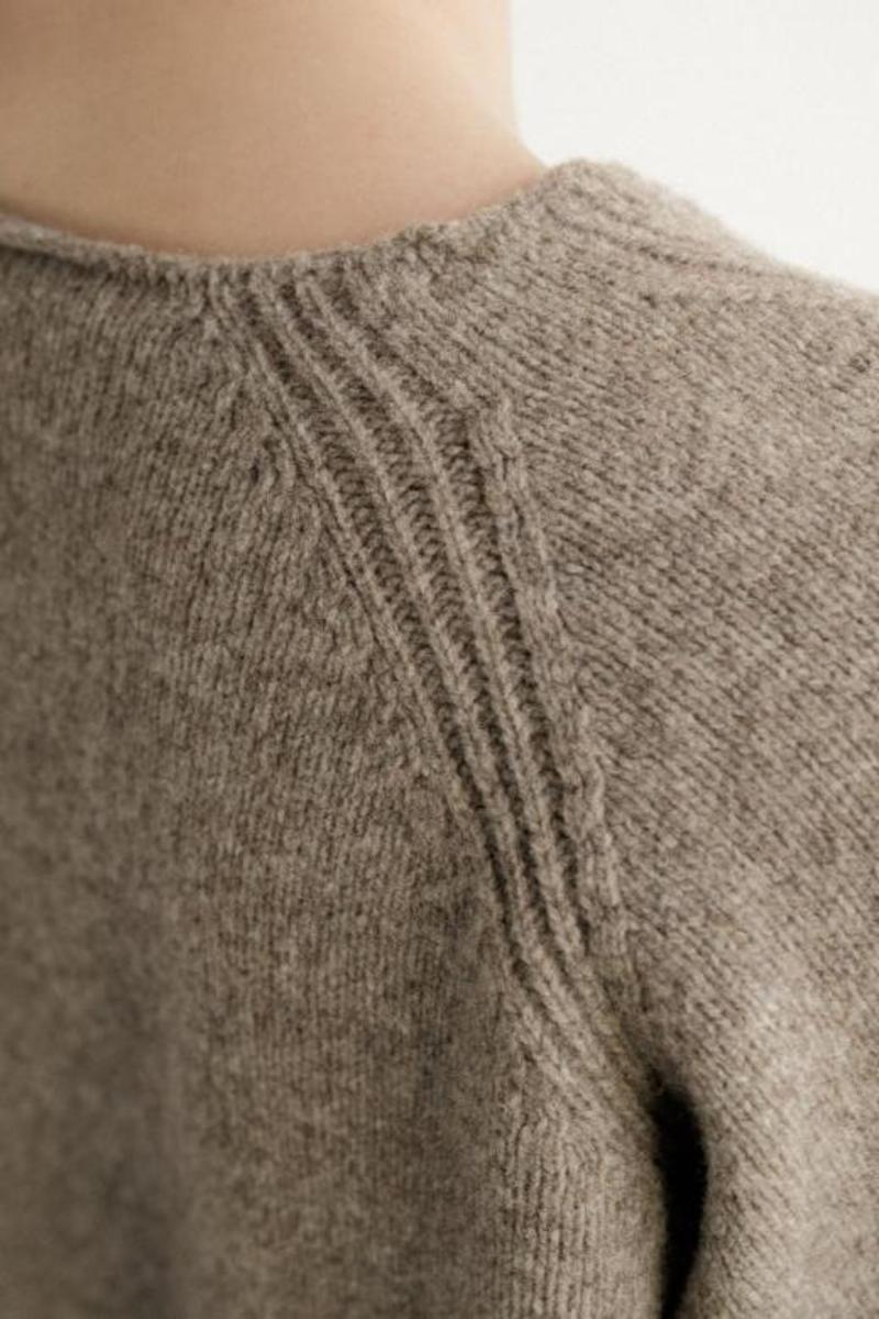 Baserange Soar V Neck - Alassio | Garmentory