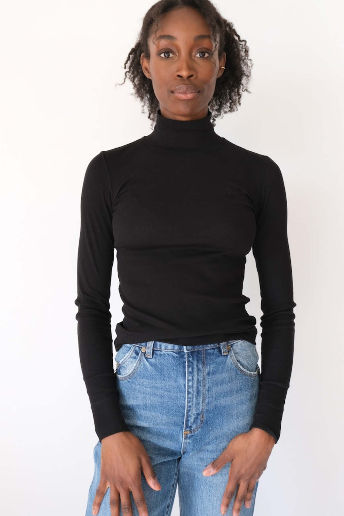 GANNI バルーンスリーブ クロップドトップ GANNI bow-detail Blouse | Black | FARFETCH
