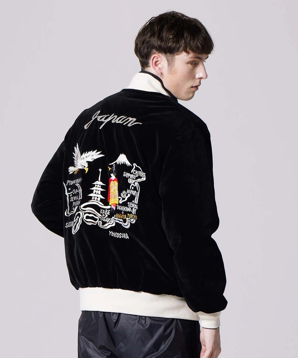 TAION Reversible Skajan Down Jacket - Black/Navy | Garmentory