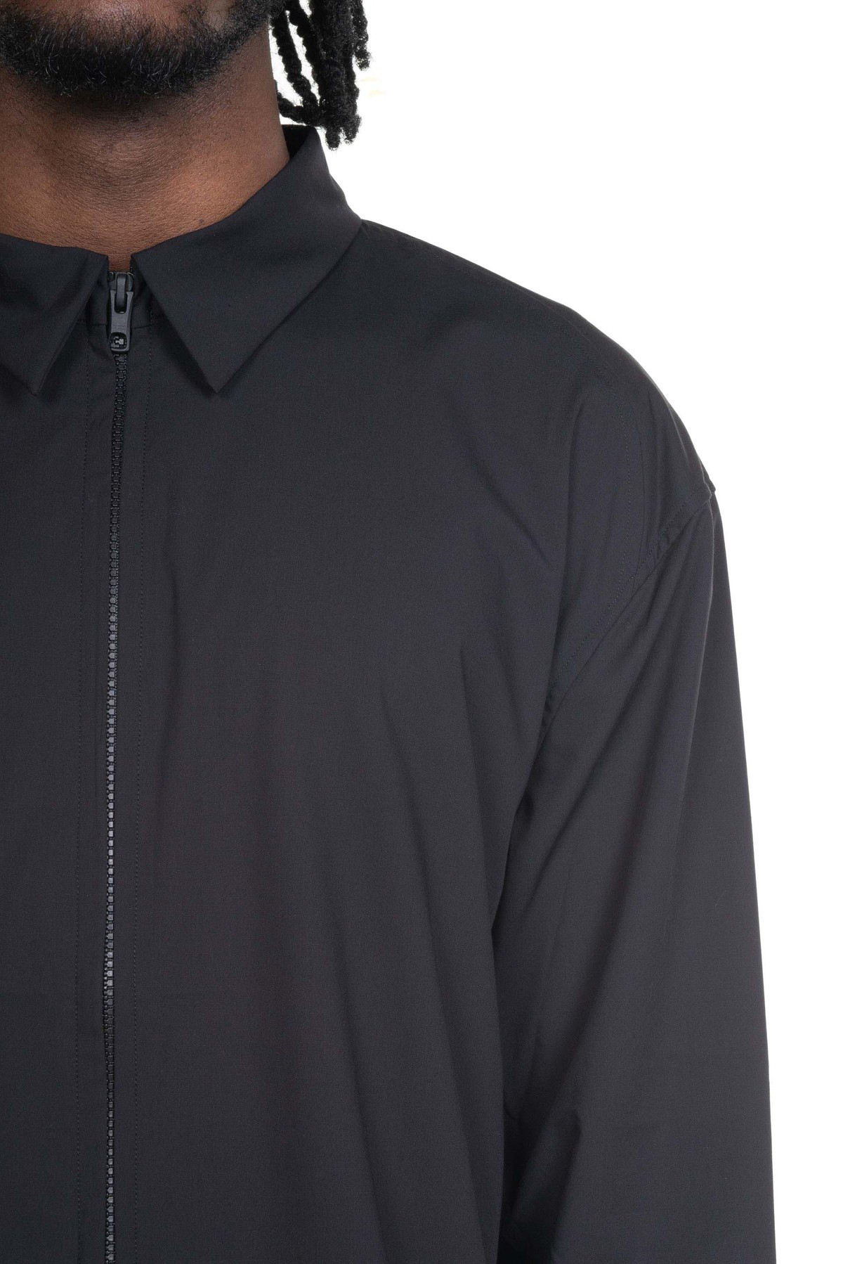 7-0-Shirt-Right-Black-