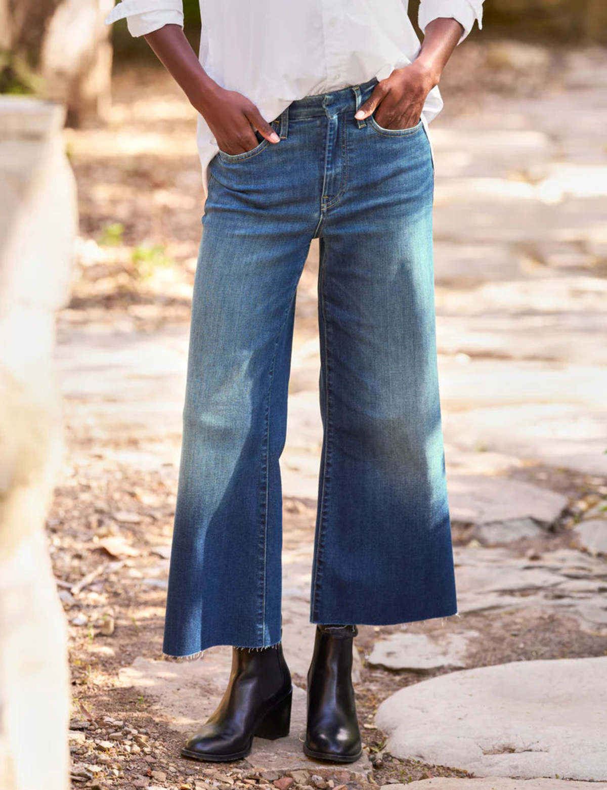 Frank & Eileen GALWAY WIDE LEG JEAN - BLUE WASH - Image 1 of 4
