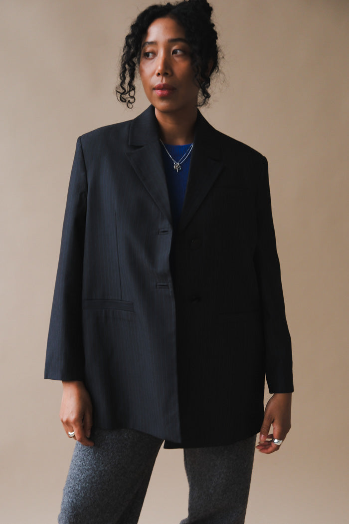 MELANGE-STRIPE-SUITING-