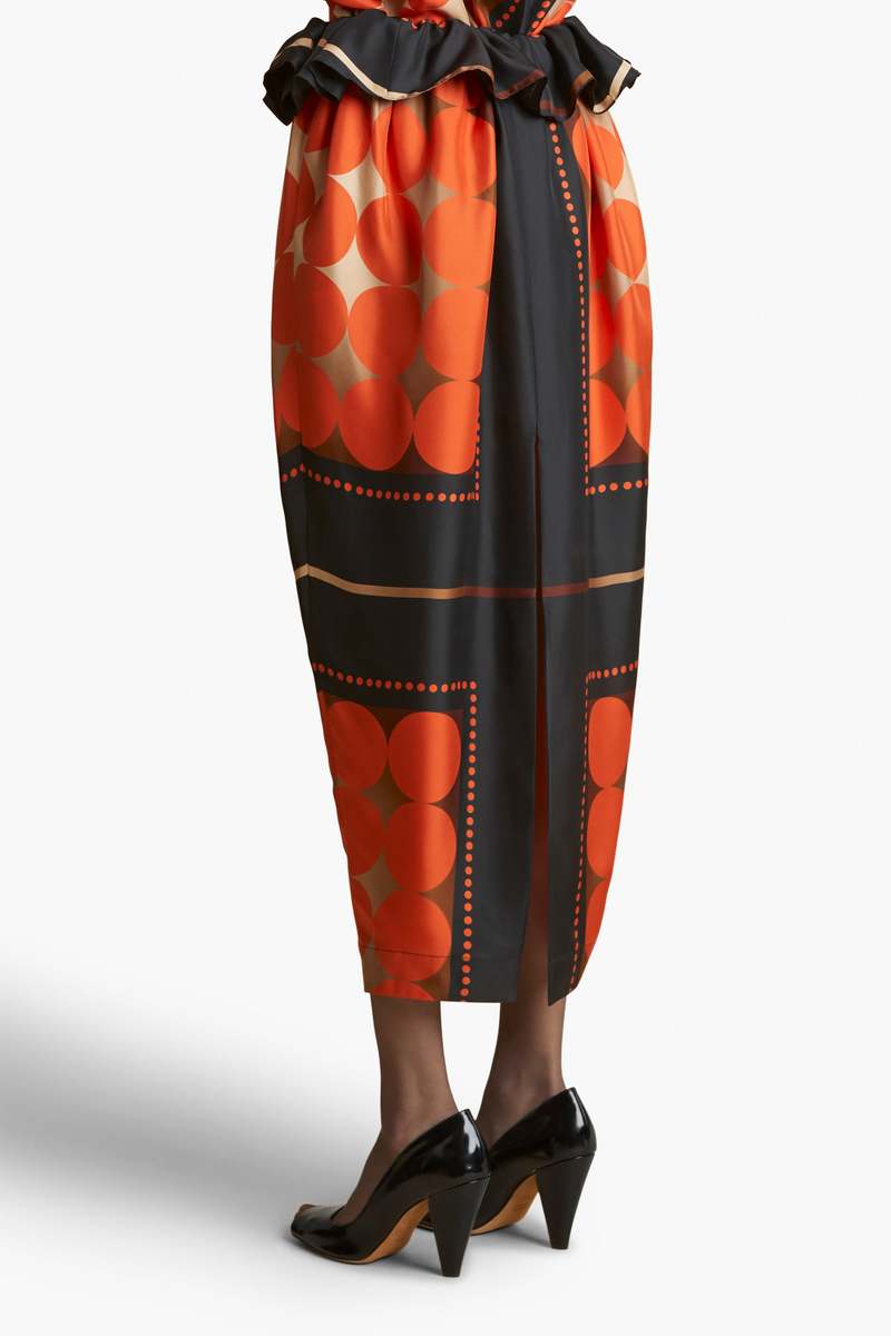 スカート KHAITE LILITH SKIRT Lilth Skirt in Chalk – KHAITE