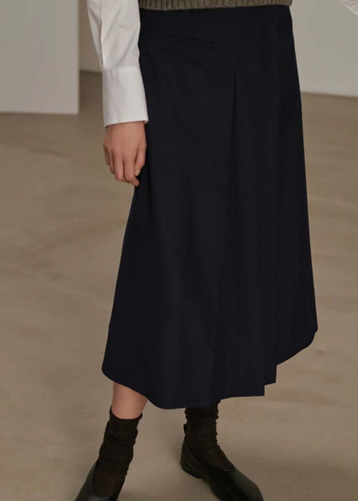 スカート soeur FW25 Skirts (JUP0131 VARNAGRI2125W) Soeur Varna Skirt | goop