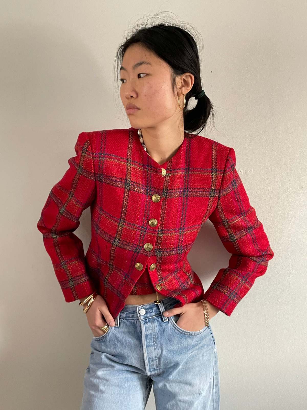 Vintage Linda Allen Ellen Tracy Plaid Cropped Gold Button Chain Blazer and  Matching Skirt Suit Set - Red | Garmentory