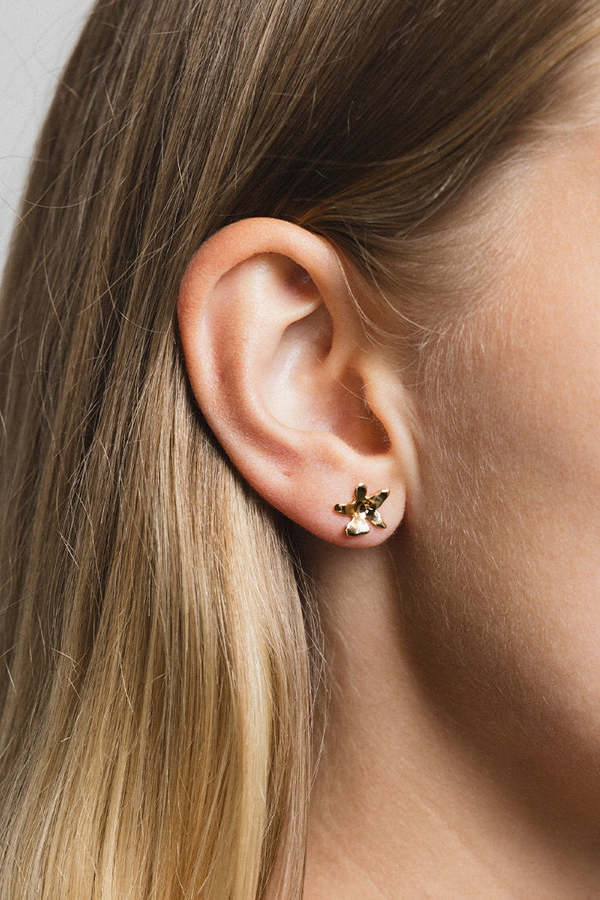 Wolf Circus Flower Stud - Gold Wolf Circus Flower Stud - Gold