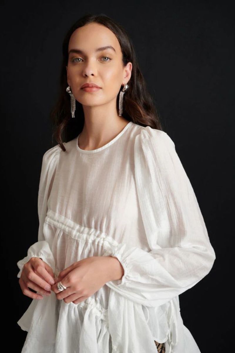 TYPESERVICE　Rabbit Ruched Top [White]　韓国 TYPESERVICE Rabbit Ruched Top [White] 韓国 타입서비스