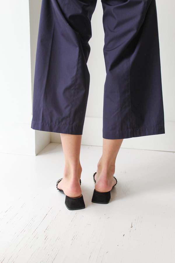 Suzanne Rae Whip Stitch Slide - Black/Cream