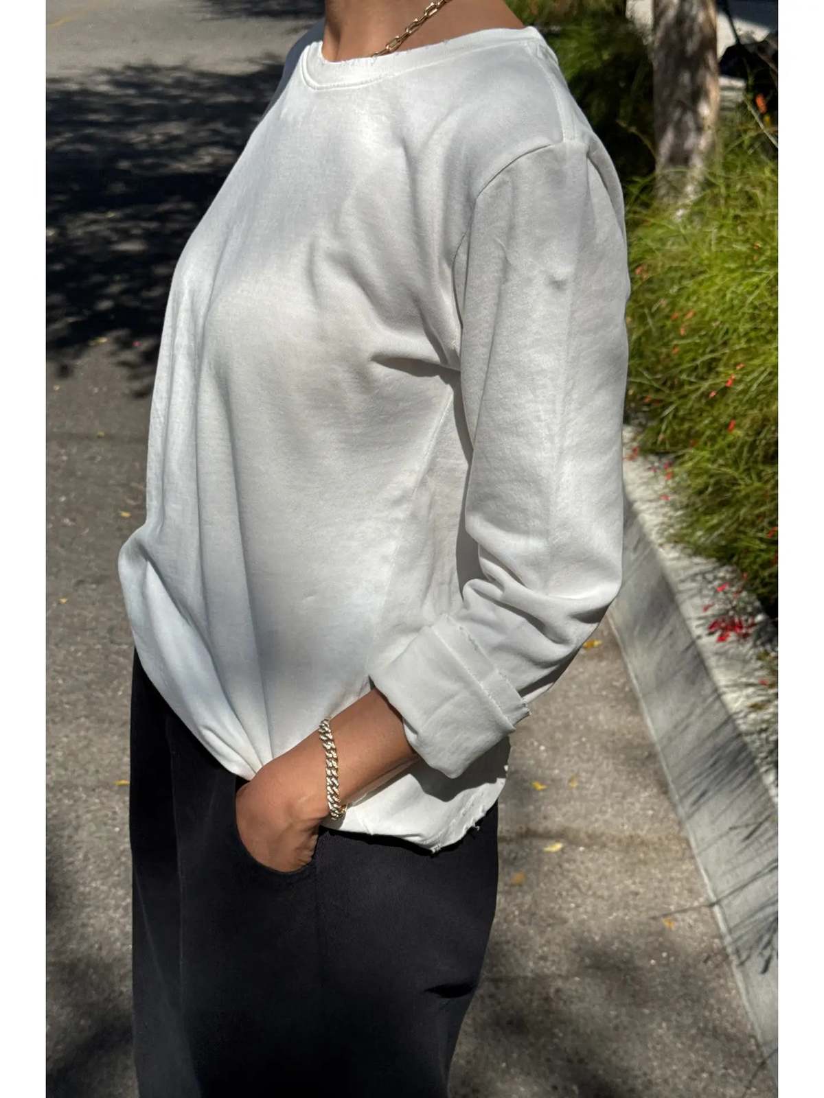 Le Bon Shoppe Everyday Longsleeve - Classic White - Image 3 of 3