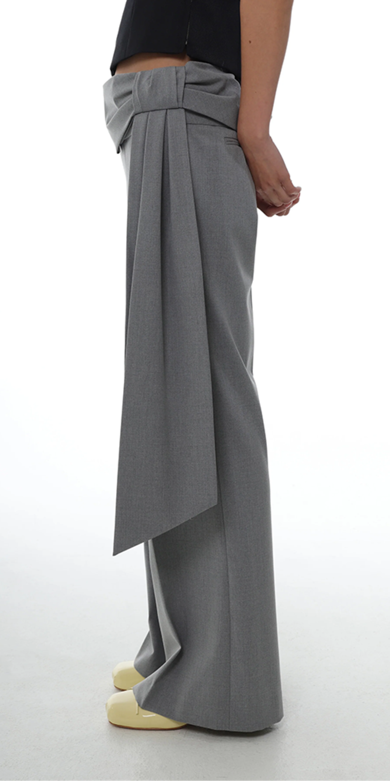 国内発送 SANDY LIANG☆リボン Suno パンツ ライトグレー Sandy Liang Suno Pant - Light Grey | Garmentory