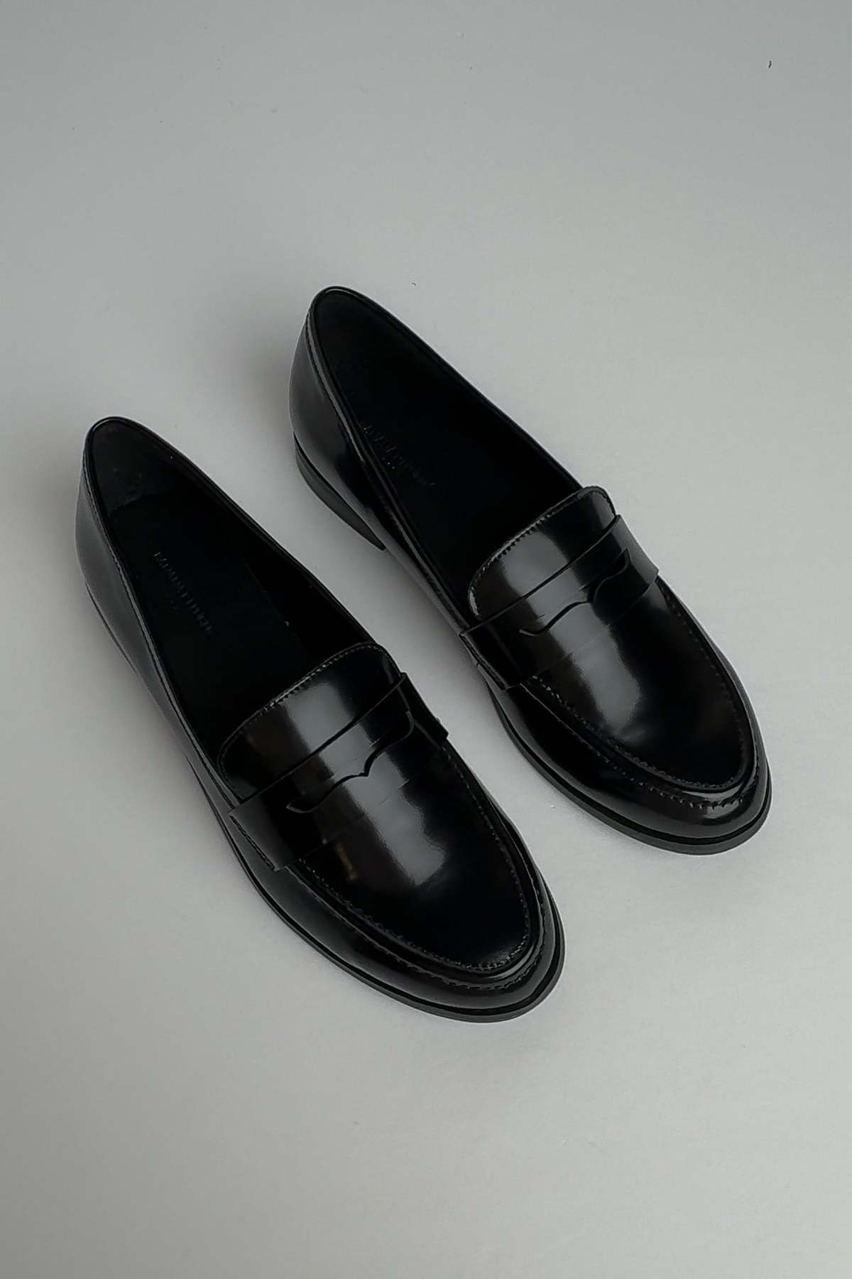 GOODSHOP BADSHOP Vintage Noir Leather Penny Loafers - Noir | Garmentory
