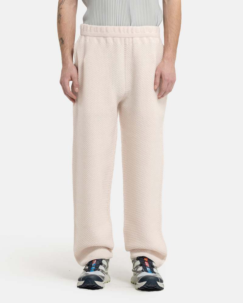 RUSTIC KNIT – ISSEY MIYAKE ONLINE STORE