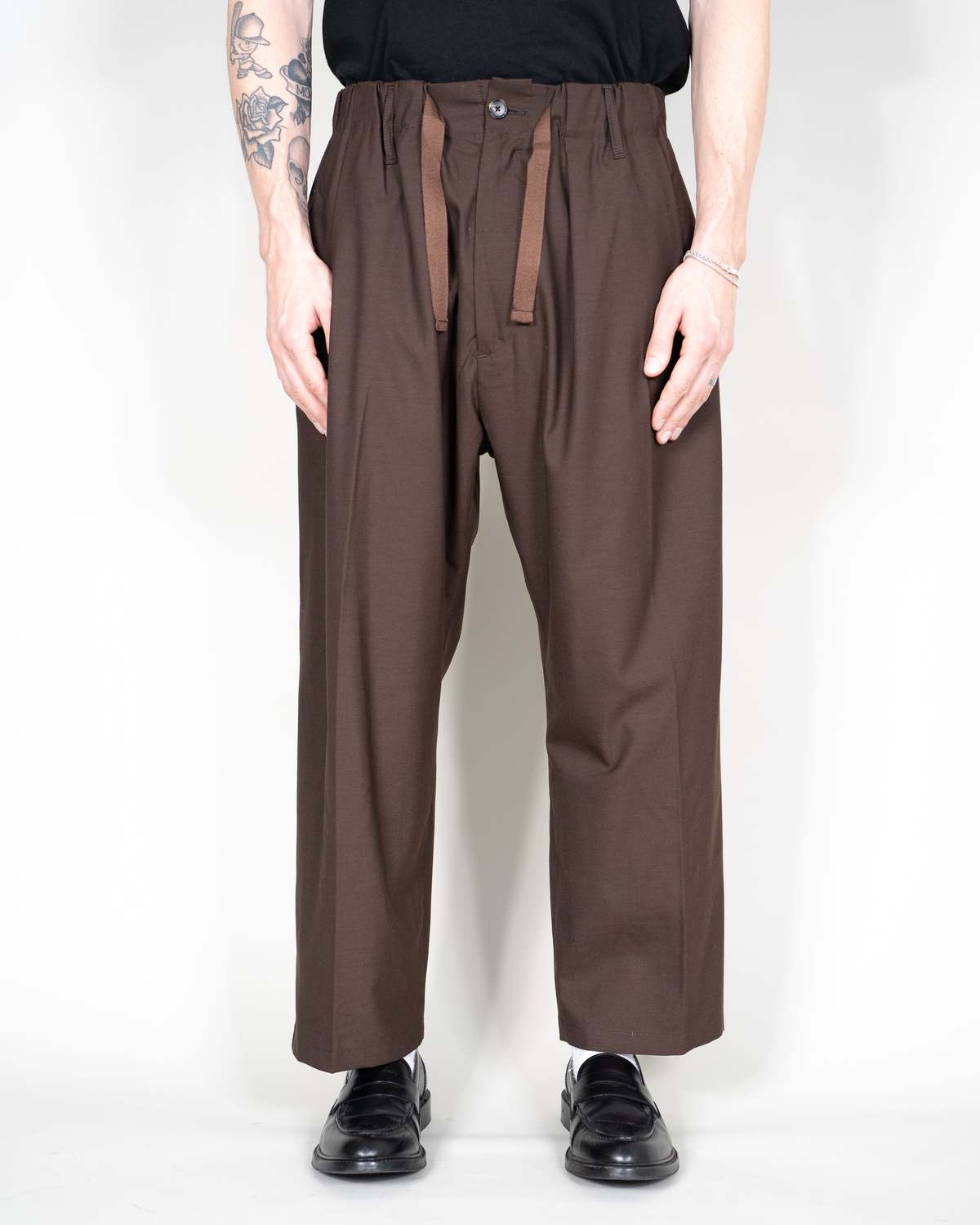 Sillage Baggy Trousers - Brown | Garmentory