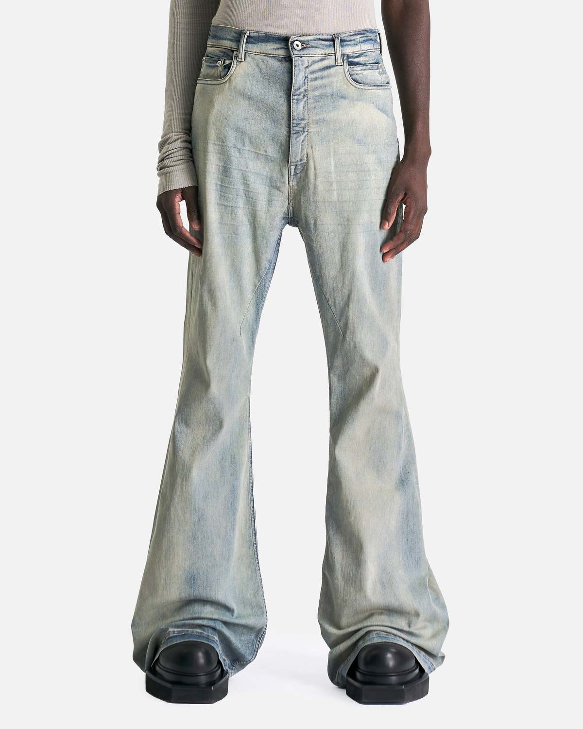 パンツ drkshdw bolan bootcut denim sky 28 DRKSHDW by Rick Owens Bolan Bootcut in Sky | REVOLVE