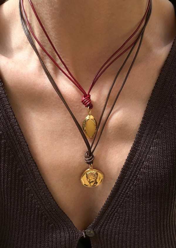 Hermina Athens Hermis Large Luster Moca Leather Necklace - Black/Gold