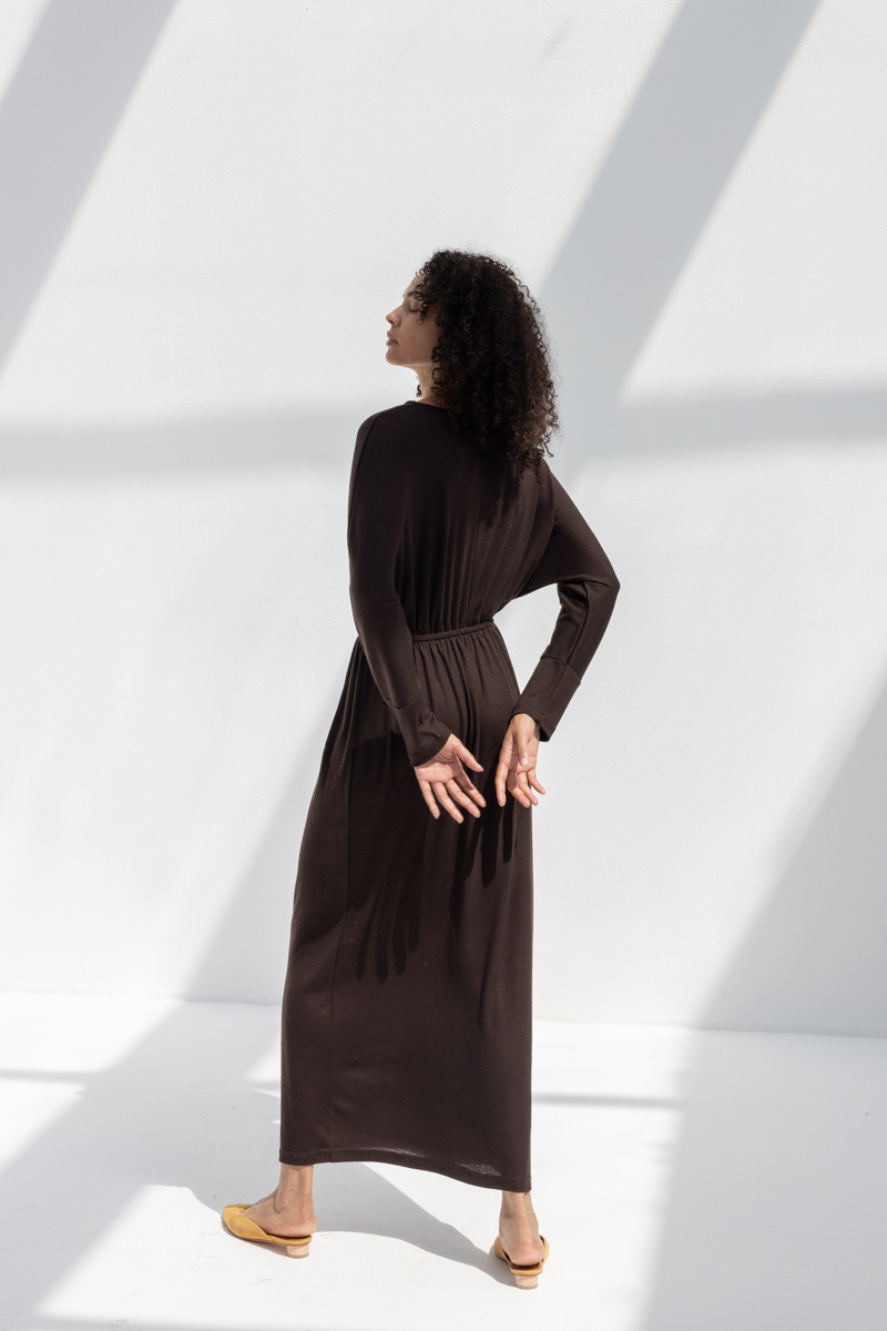 Black Crane Wool I-dress - Cacao Black Crane Wool I-dress - Cacao
