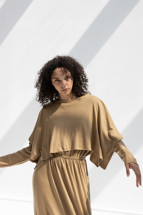 Black Crane Wool I-dress - Camel Black Crane Wool I-dress - Camel